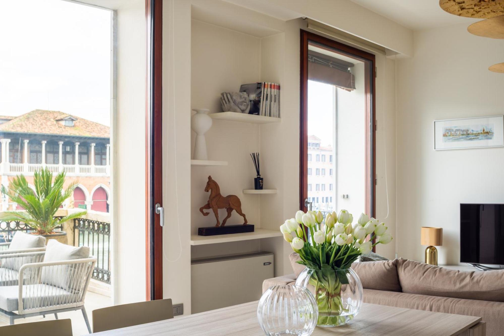 Grand Canal Luxury Apartment With Terrace R&R Venetië Buitenkant foto