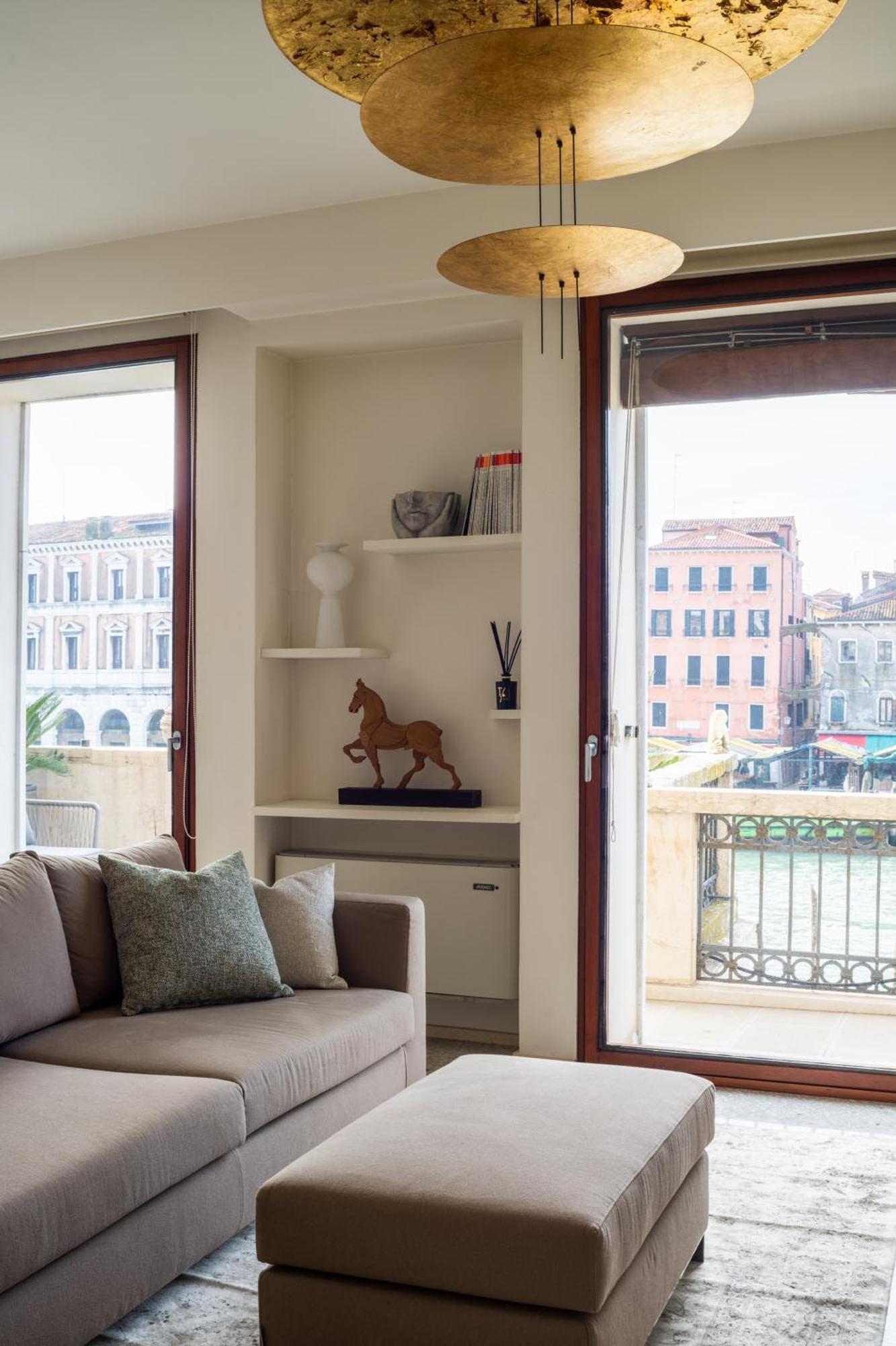 Grand Canal Luxury Apartment With Terrace R&R Venetië Buitenkant foto