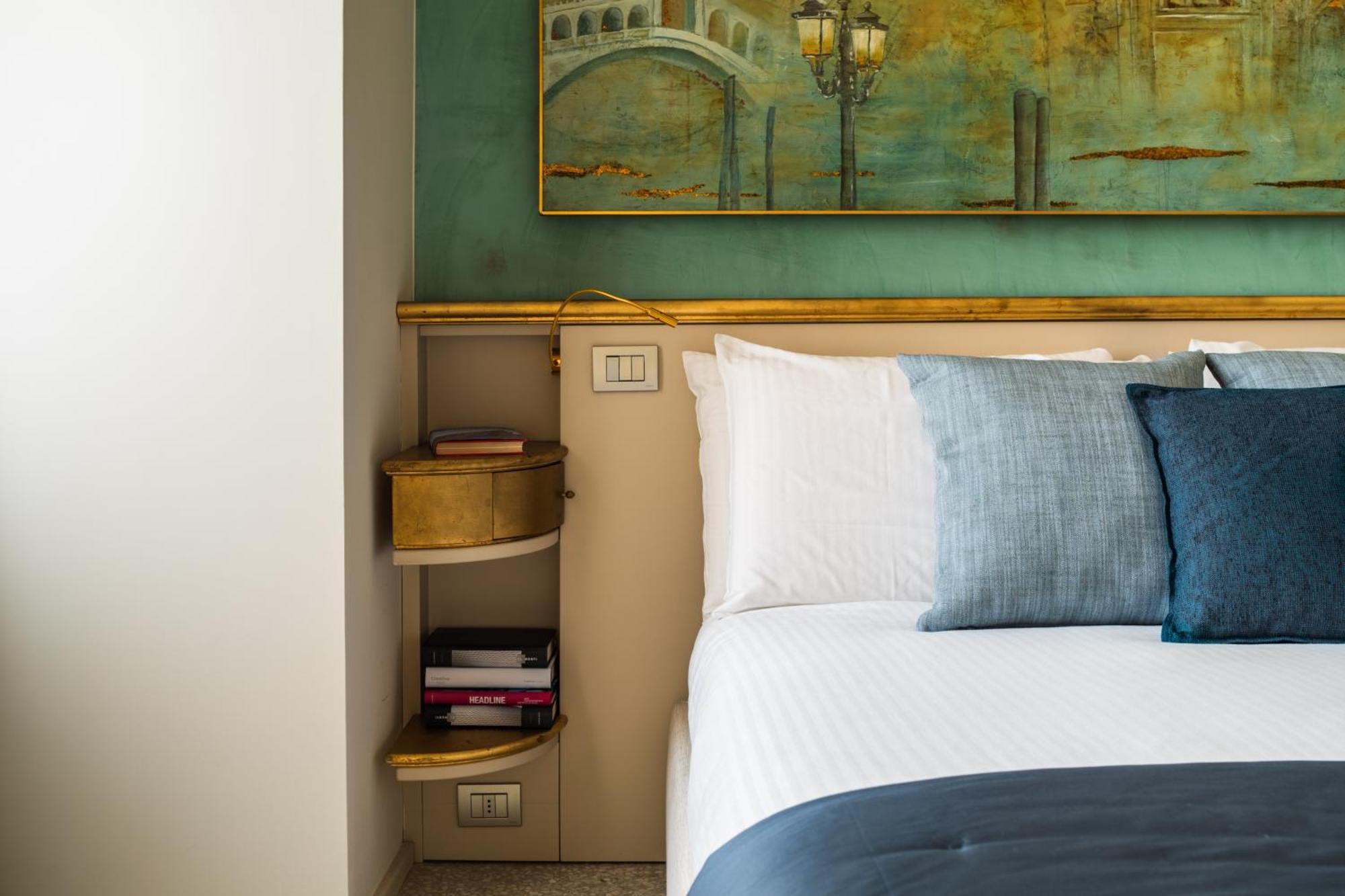 Grand Canal Luxury Apartment With Terrace R&R Venetië Buitenkant foto